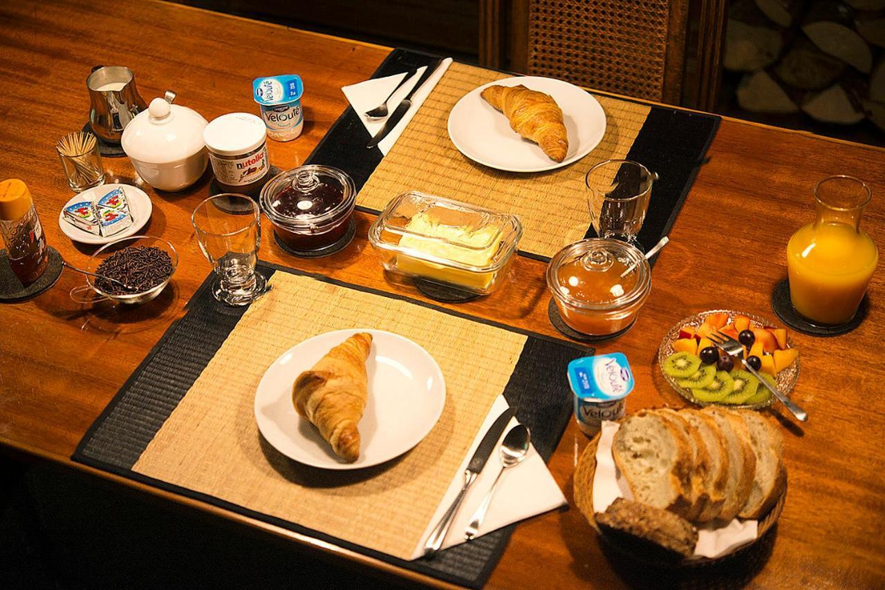 Pas De Deux Bed and Breakfast Sainte-Marie-en-Chanois Εξωτερικό φωτογραφία